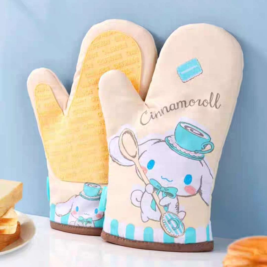 Sanrio Cinnamoroll Oven Mitt