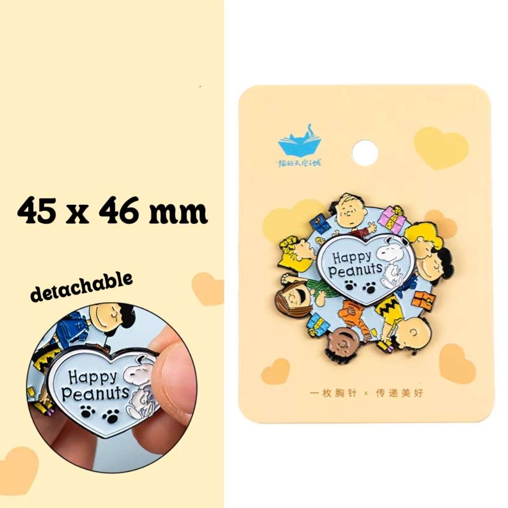 Rotatable lapel pin snoopy