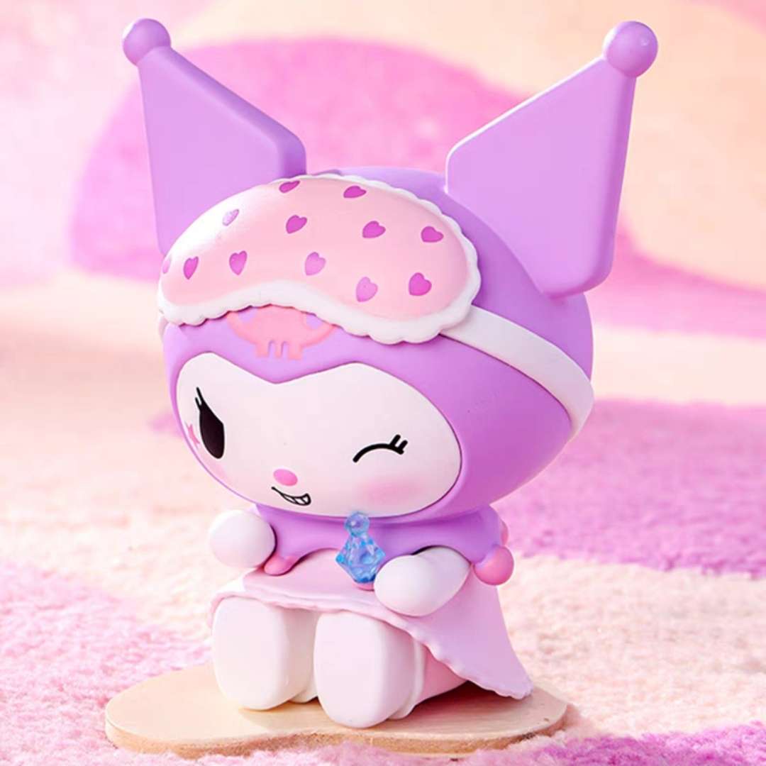 winking kuromi mask dress sweet toy figure
