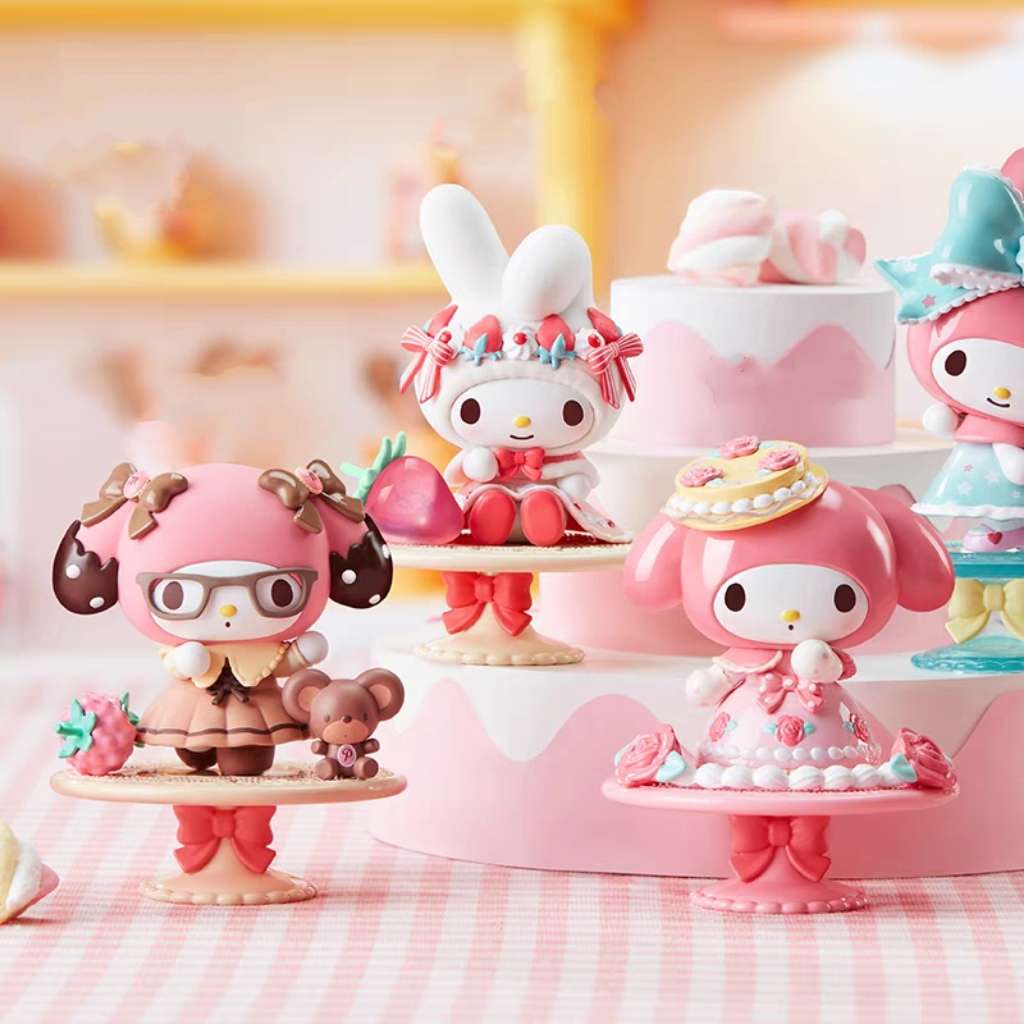my melody strawberry cake stand blind box toy figures