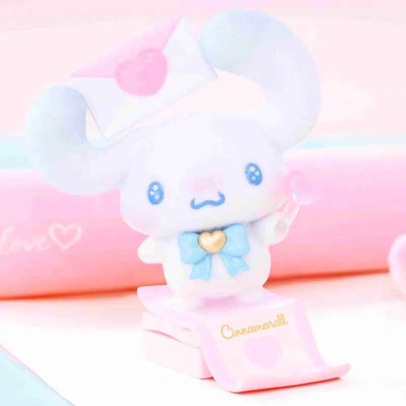 Sanrio Cinnamoroll Full of Love Blind Box Figure